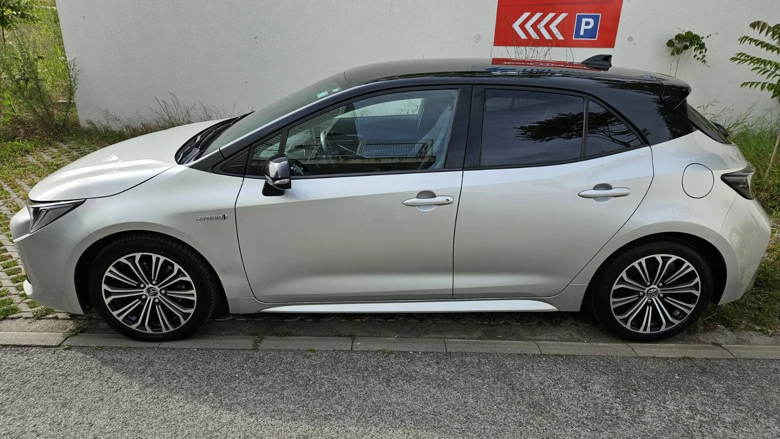 Toyota Corolla 2.0GR Sport Hybrid - изображение 3