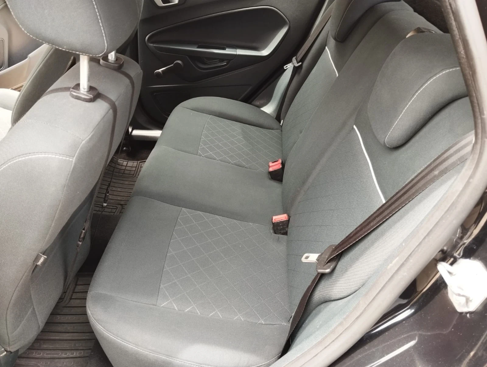 Ford Fiesta  - изображение 3