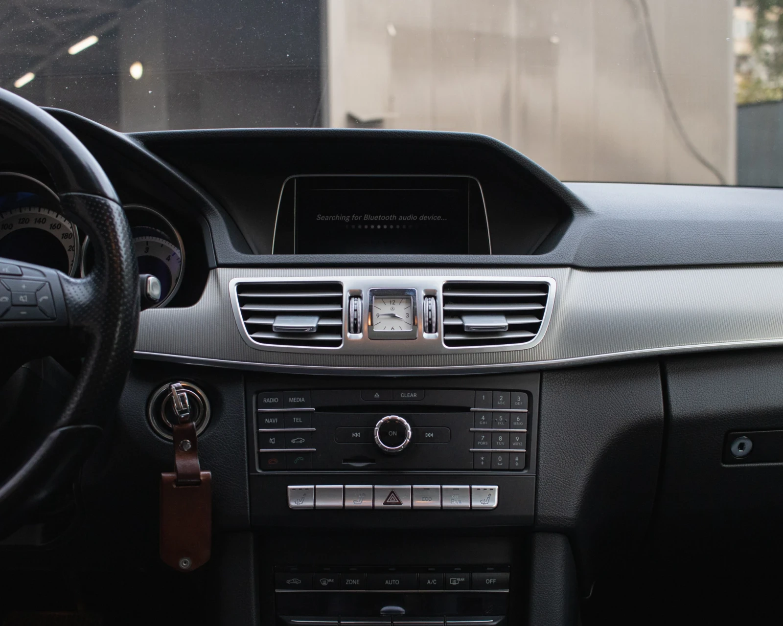Mercedes-Benz E 350 AVANTGARDE 9G TRONIC  - изображение 8