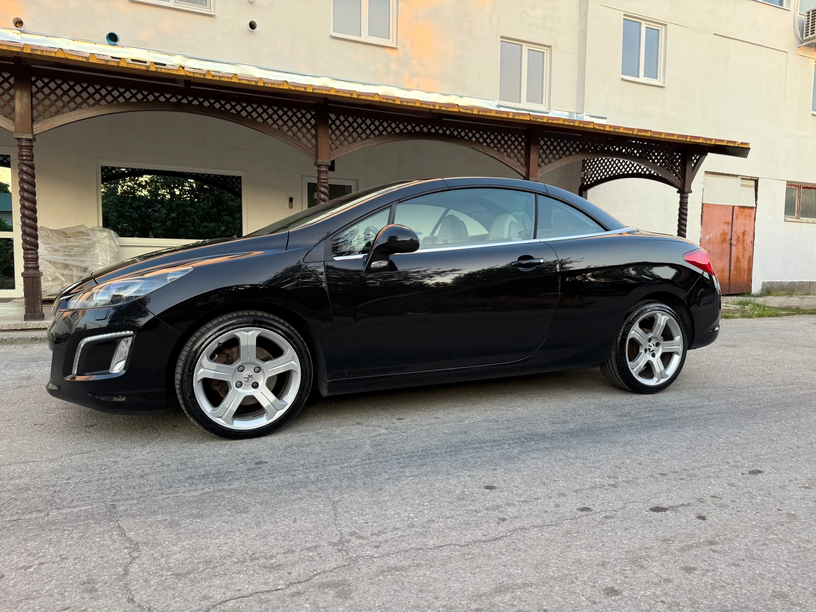Peugeot 308 2.0 HDI Feline - изображение 8