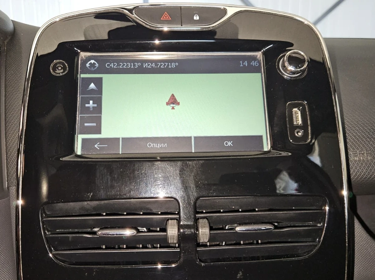 Renault Clio Нави, 1.5dci 90k.c  | Mobile.bg — изображение 11