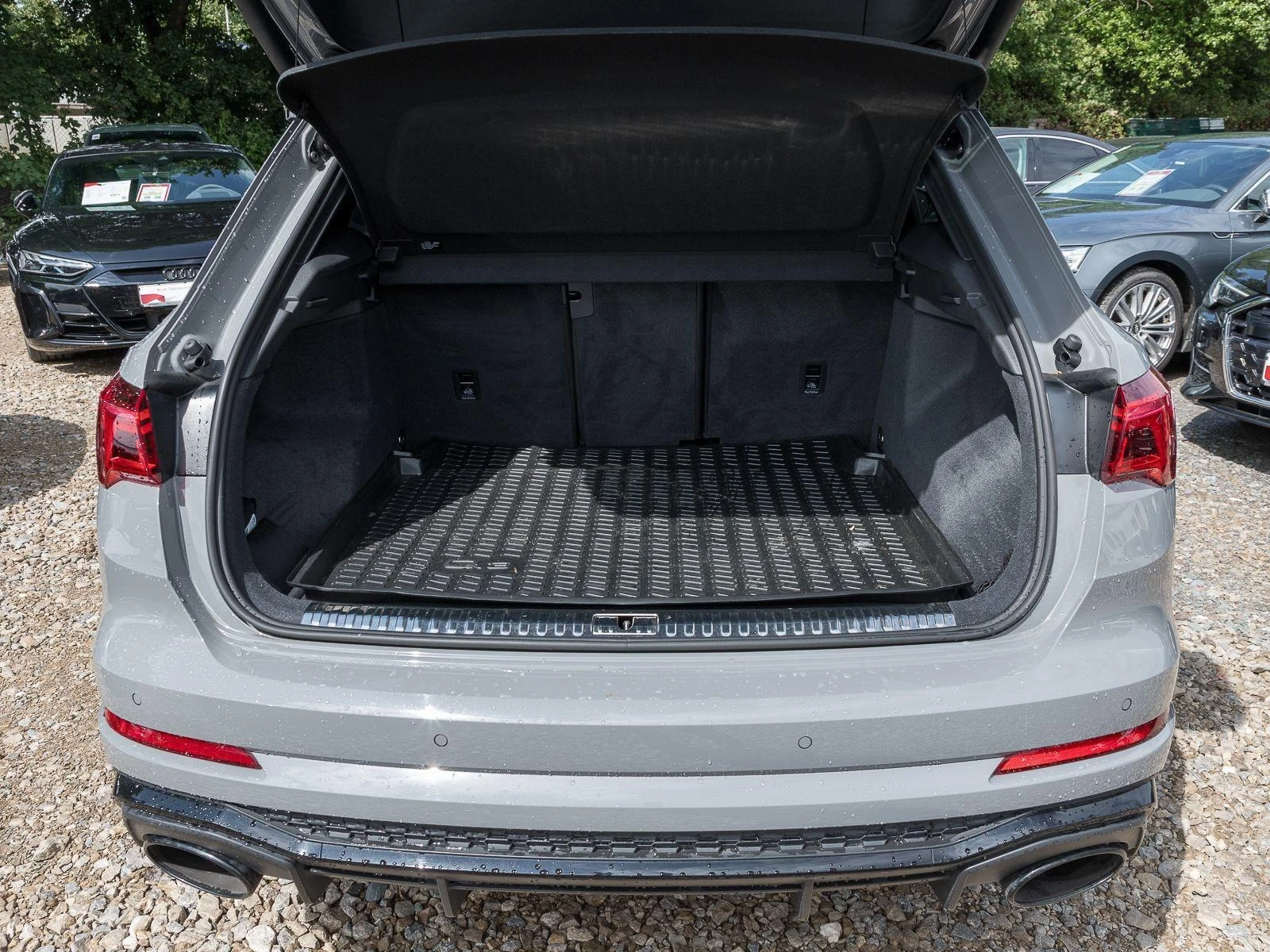 Audi RSQ3 2.5 TFSI/ LED MATRIX/ VIRTUAL COCKPIT/ BLACK OPTIC | Mobile.bg   16