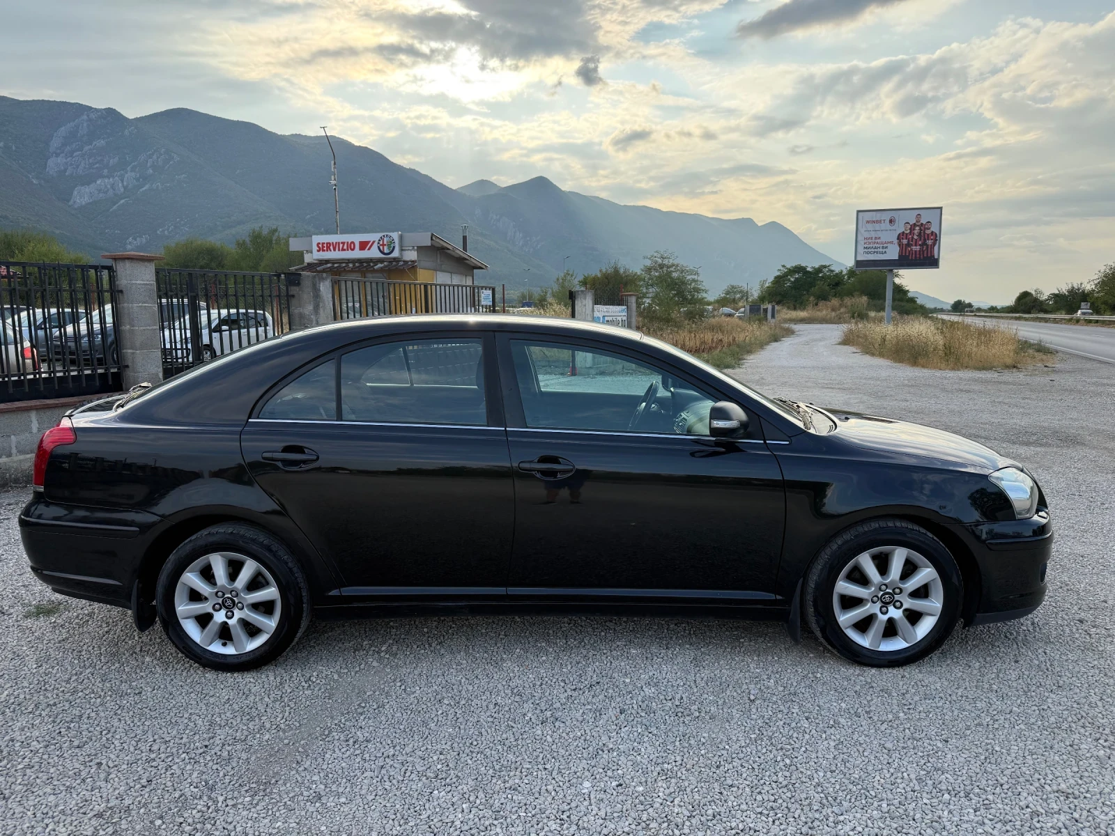 Toyota Avensis 2.0 D4D  - изображение 6
