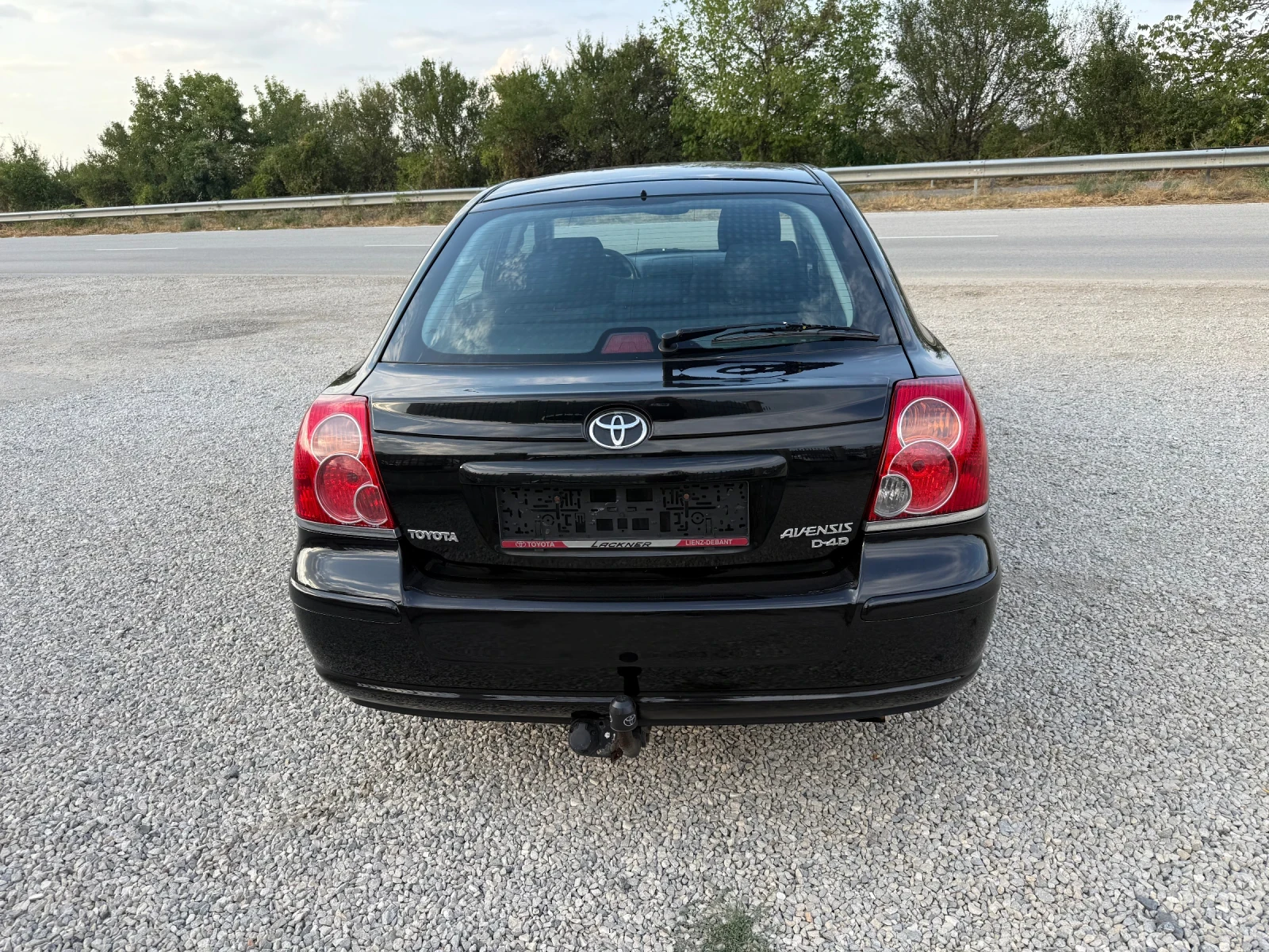 Toyota Avensis 2.0 D4D  - изображение 7