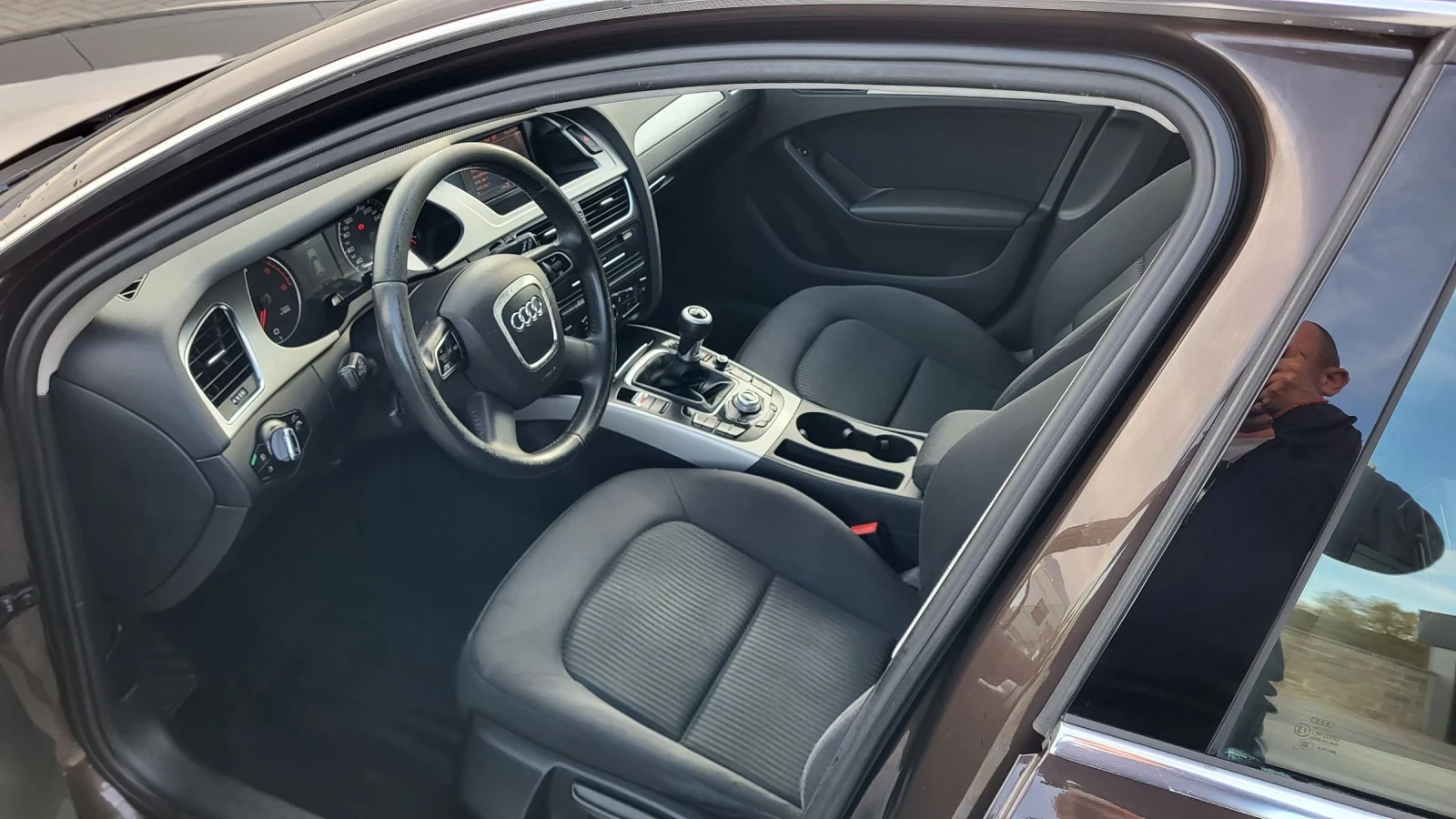 Audi A4 2.0TDI-143 LED* NAVI* XENON | Mobile.bg   13