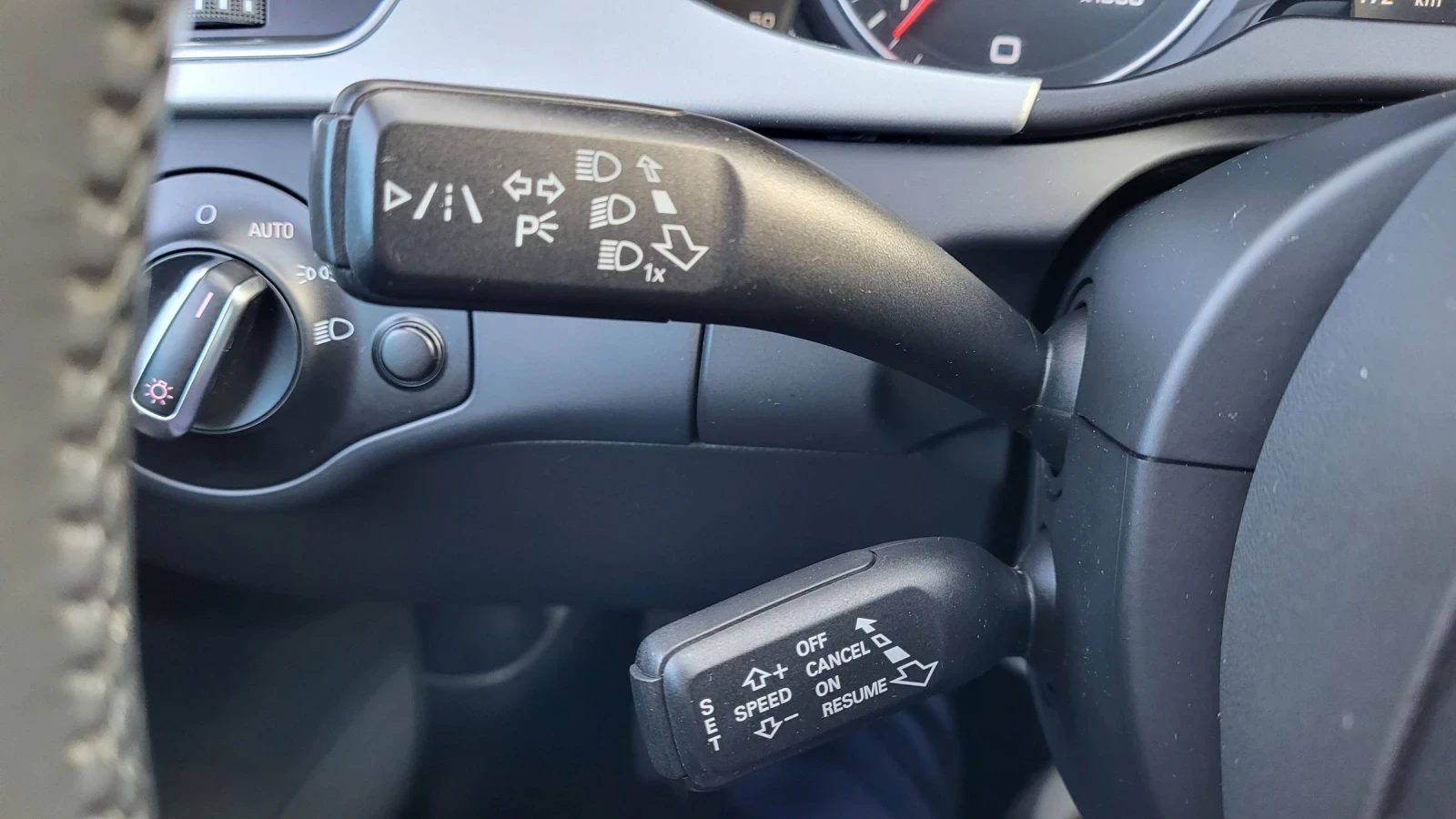 Audi A4 2.0TDI-143 LED* NAVI* XENON | Mobile.bg   16