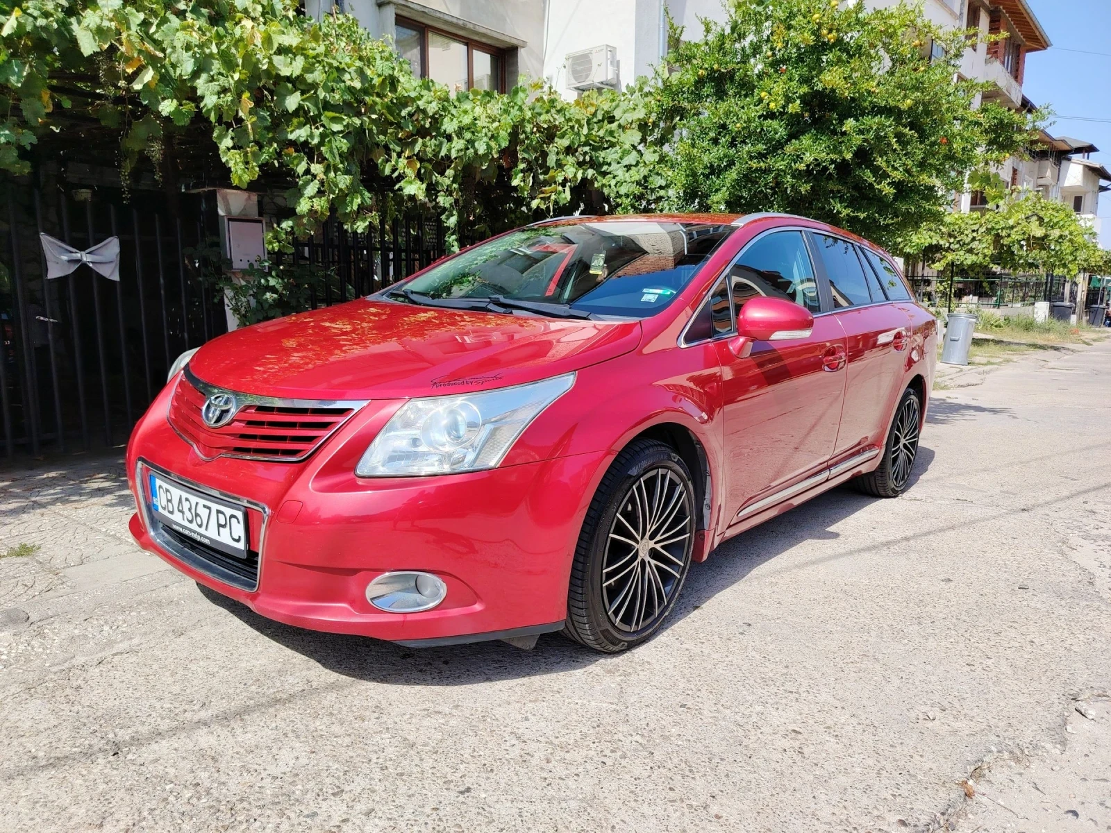 Toyota Avensis  - изображение 2