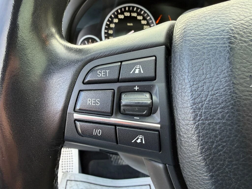 BMW 750 * 4dr Sdn xDrive AWD * CARFAX * ���� �� �� | Mobile.bg � ����������� 11