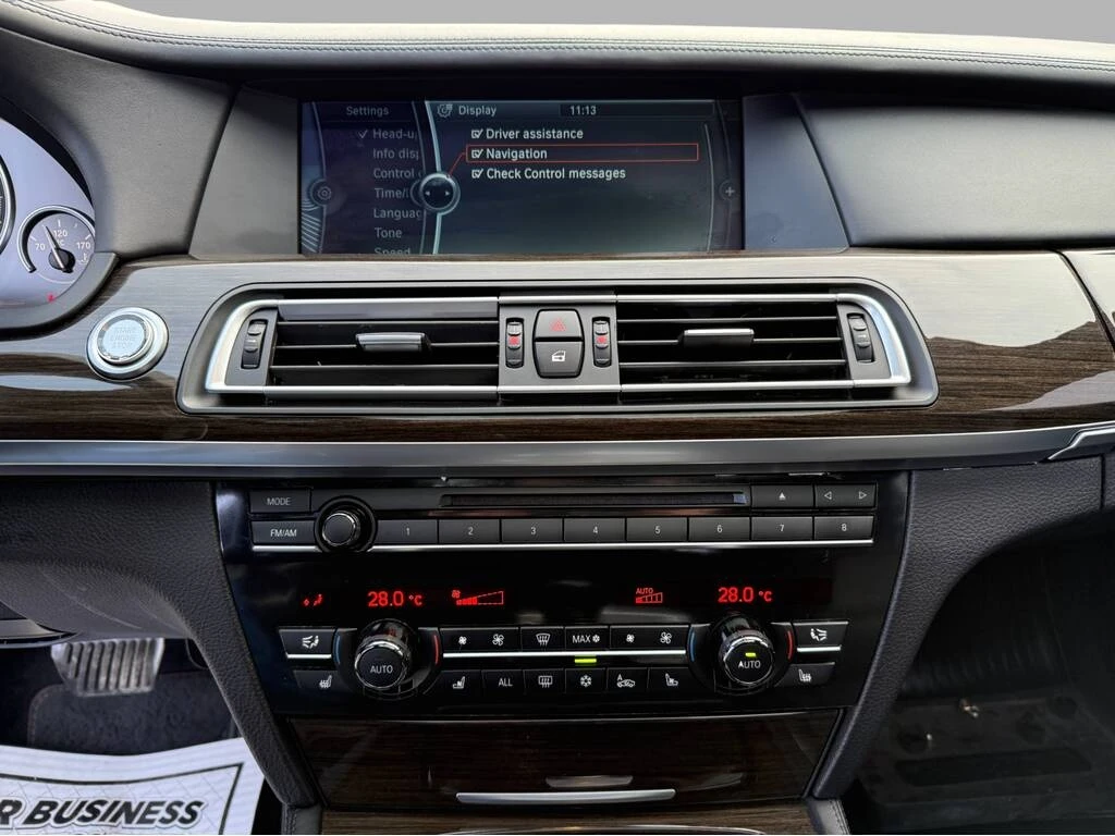 BMW 750 * 4dr Sdn xDrive AWD * CARFAX * ���� �� �� | Mobile.bg � ����������� 15