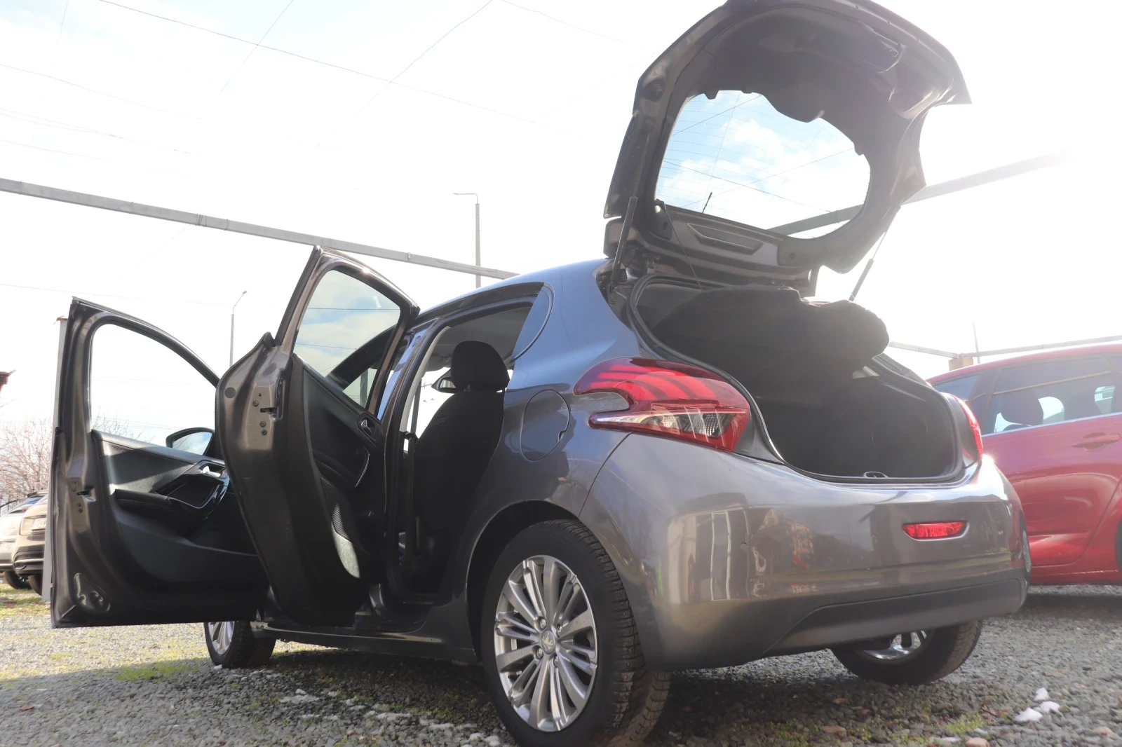 Peugeot 208 | Mobile.bg � ����������� 13