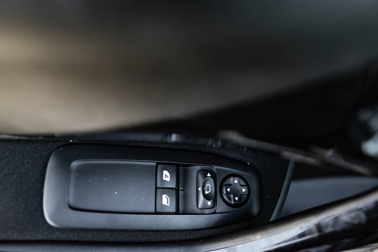 Peugeot 208 | Mobile.bg � ����������� 11