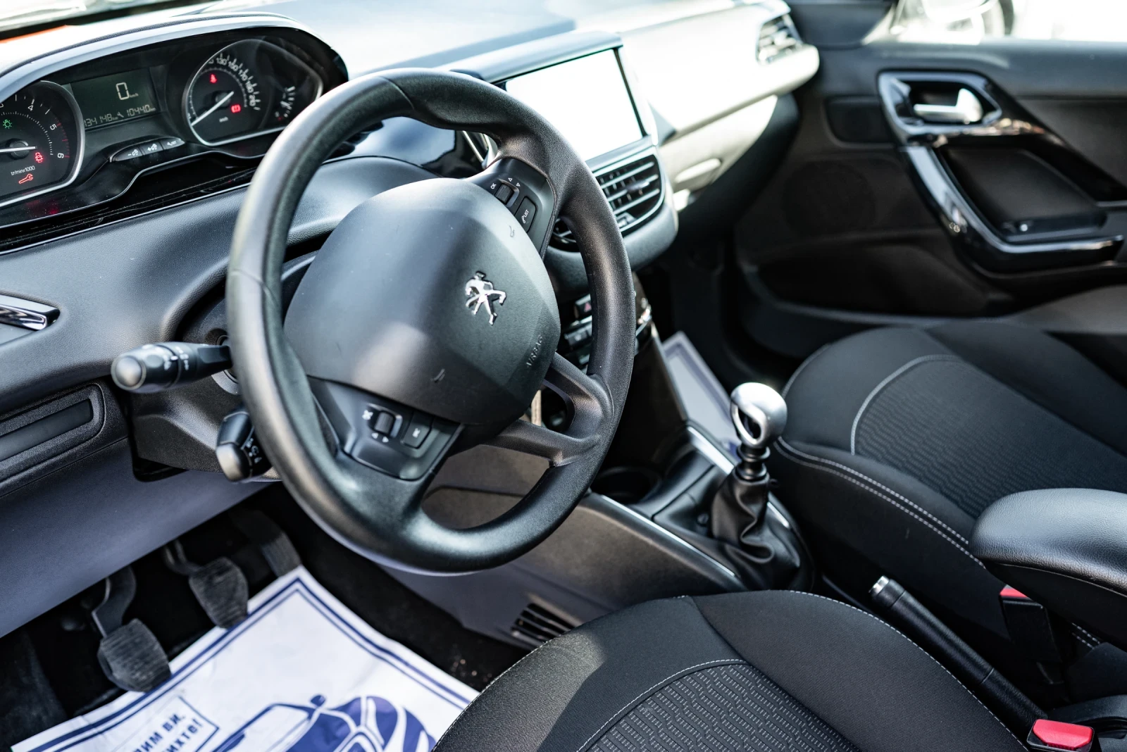 Peugeot 208 | Mobile.bg � ����������� 12