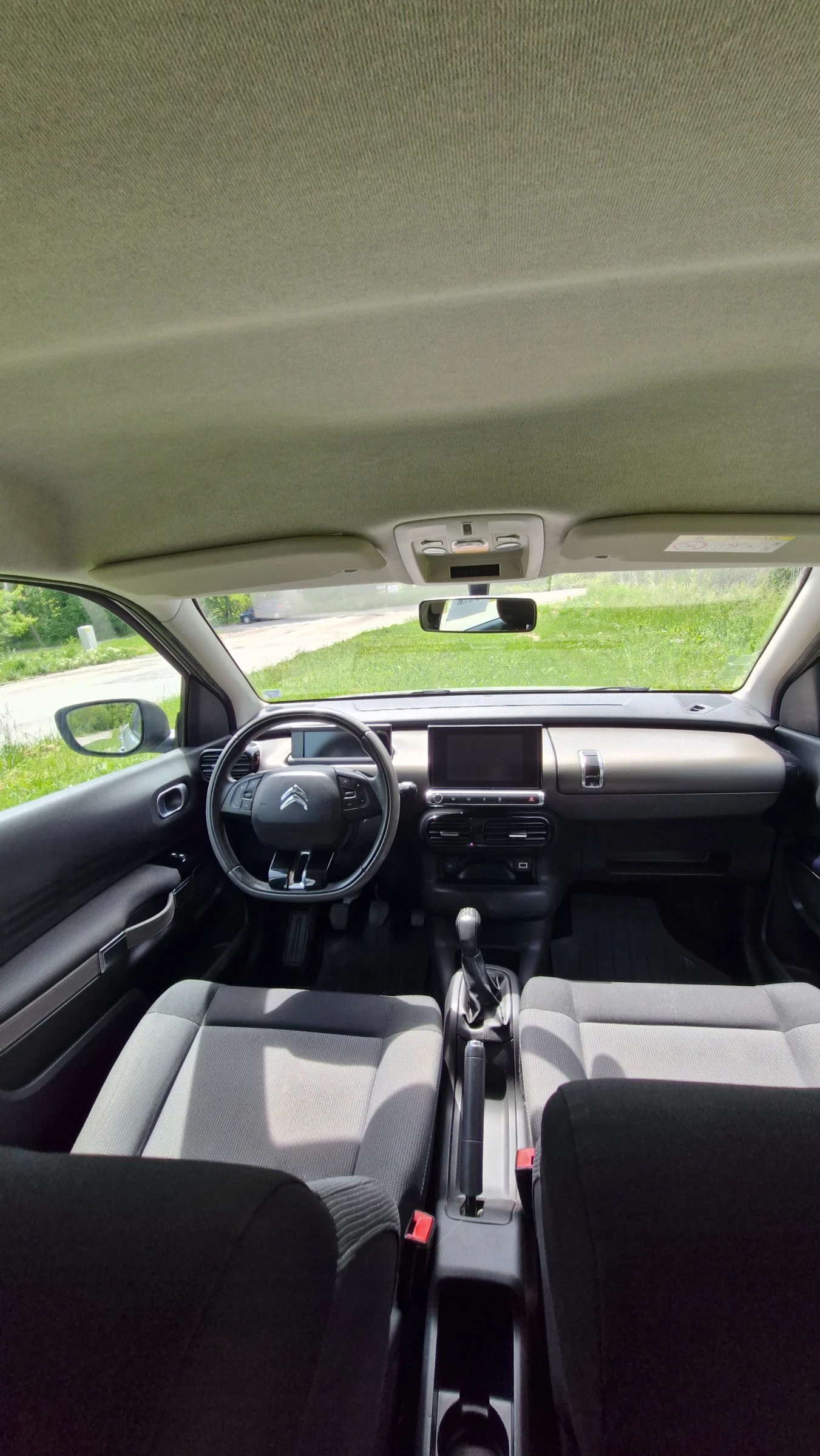 Citroen C4 Cactus CITROEN C4 CACTUS 2015 1.2 Бензин 82к.с., снимка 11 - Автомобили и джипове - 53534086