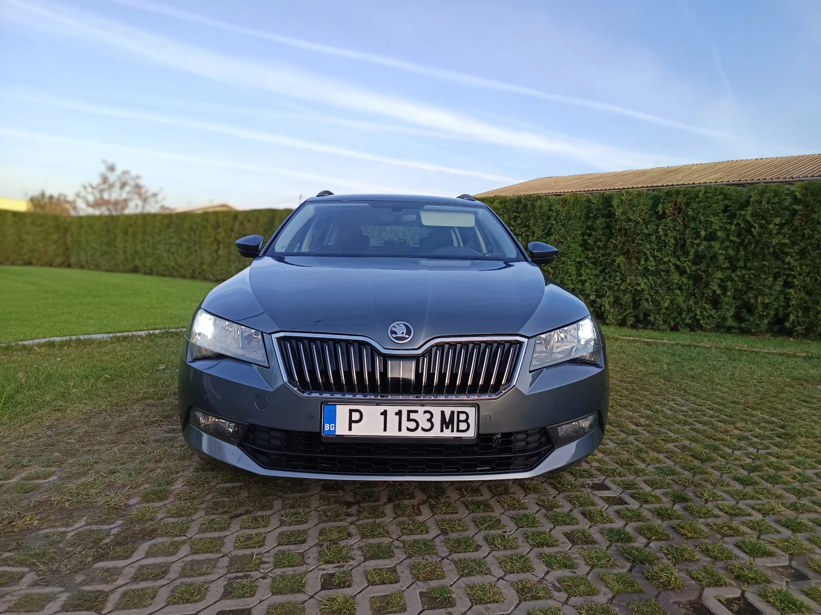 Skoda Superb, снимка 3 - Автомобили и джипове - 53731510
