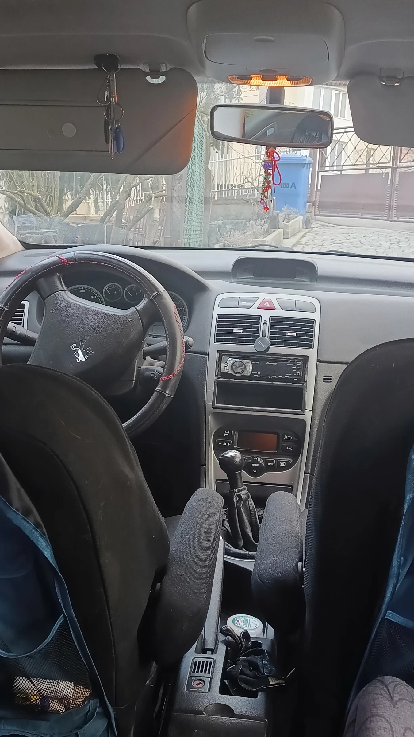 Peugeot 307 2.0 HDI, снимка 7 - Автомобили и джипове - 53770820