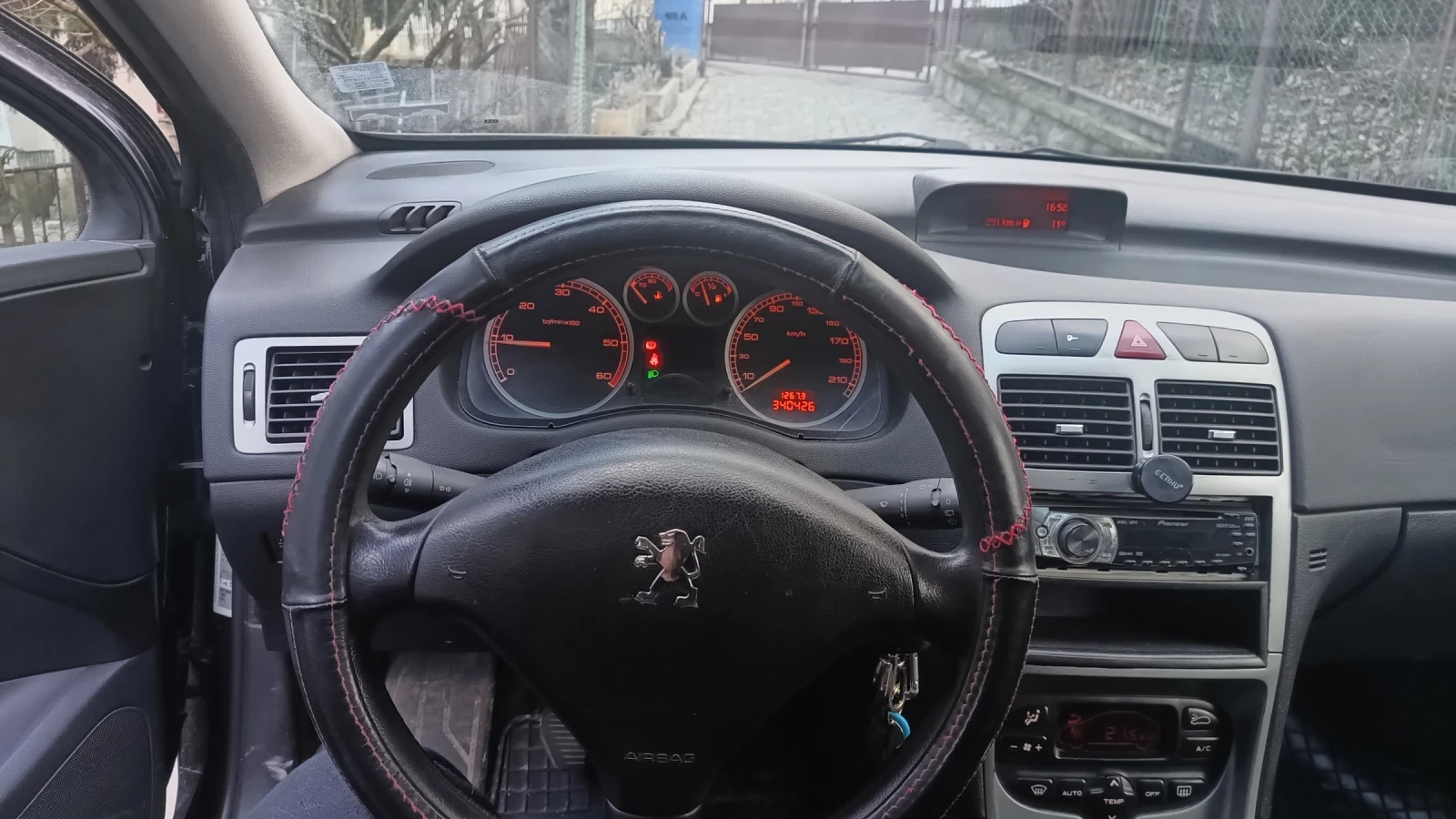 Peugeot 307 2.0 HDI, снимка 6 - Автомобили и джипове - 53770820