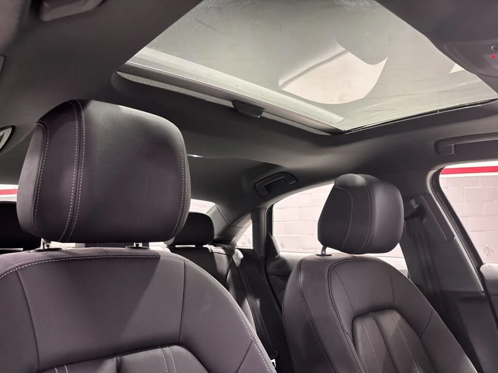 Audi A3 Quattro* Komfort* АвтоКредит* (ЦЕНА ДО БГ), снимка 11 - Автомобили и джипове - 54038820