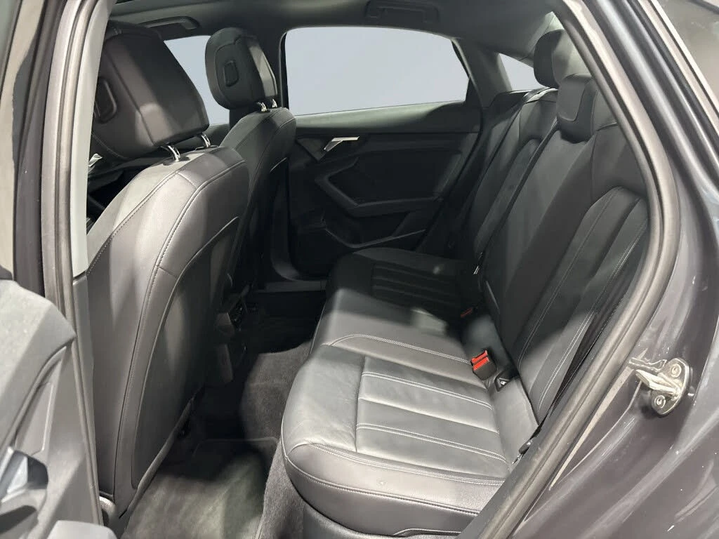 Audi A3 Quattro* Komfort* АвтоКредит* (ЦЕНА ДО БГ), снимка 15 - Автомобили и джипове - 54038820