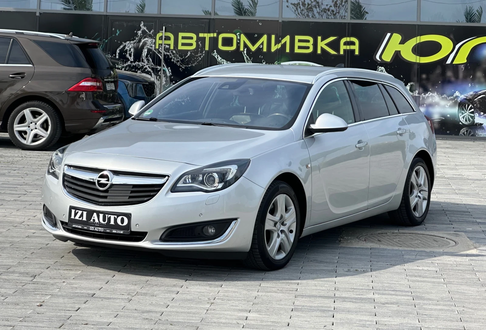 Opel Insignia 2.0D/DISTRONIC/LANE ASSIST/BLIND SPOT/LIZING, снимка 2 - Автомобили и джипове - 54370963