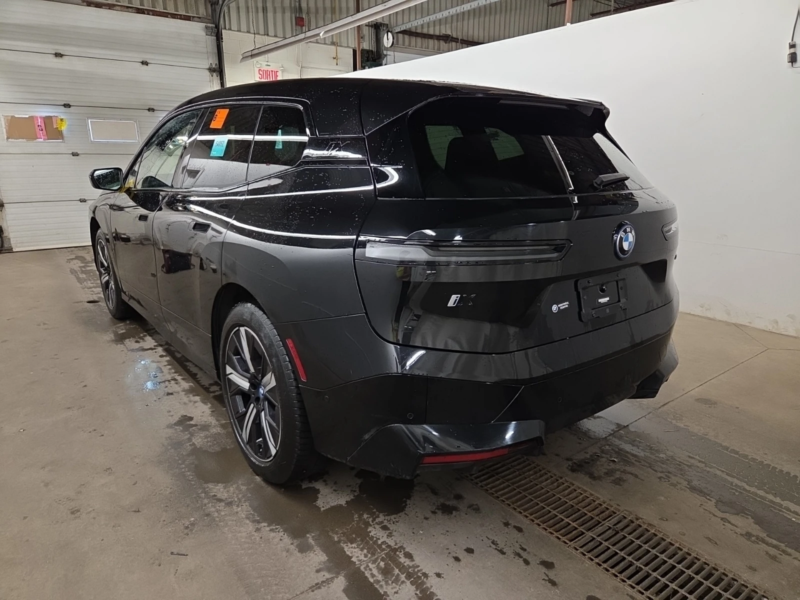 BMW iX xDrive40 AWD, снимка 6 - Автомобили и джипове - 54776789