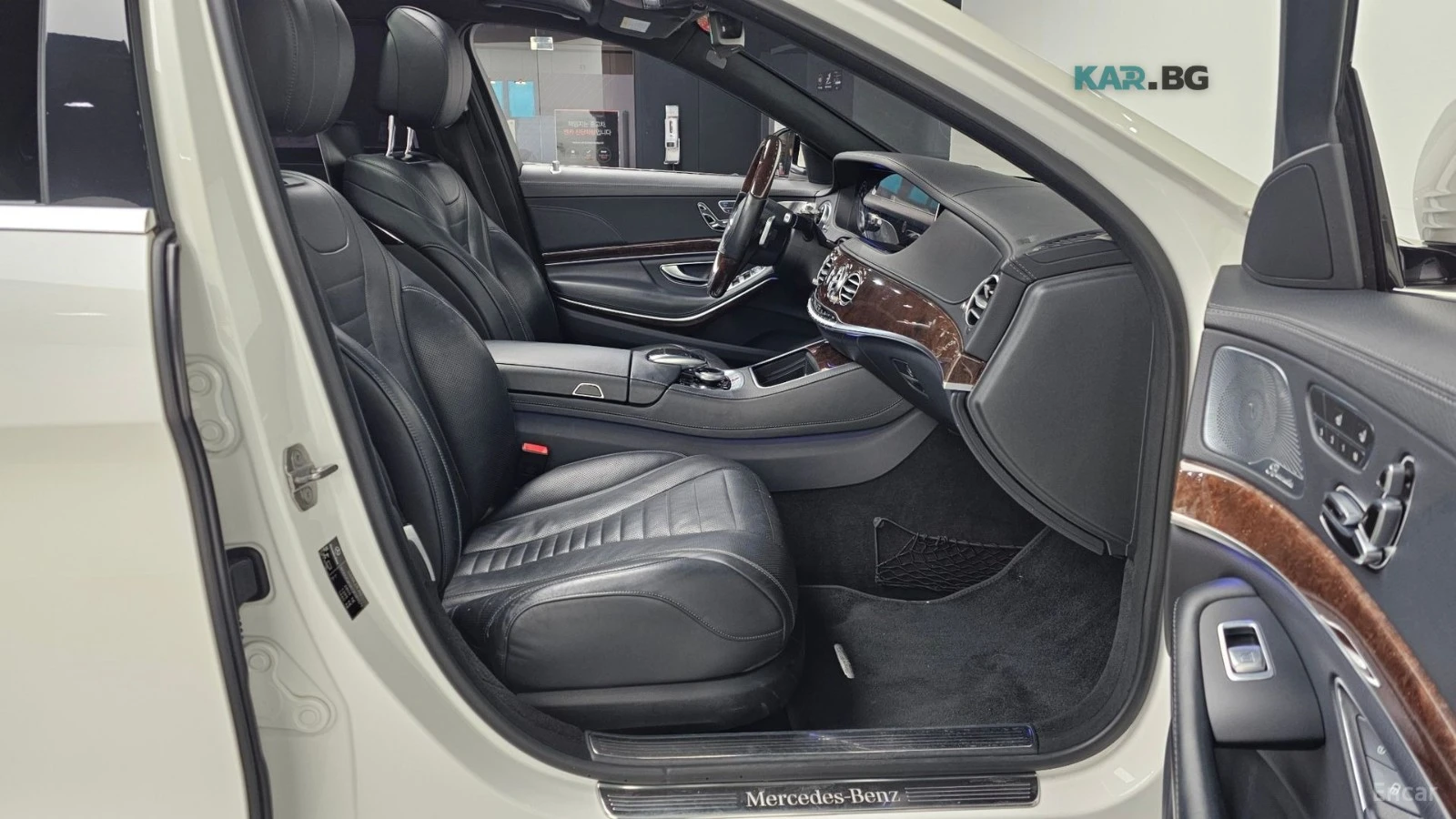 Mercedes-Benz S 560 L / 4MATIC / DISTRONIC / TV / FULL!, снимка 10 - Автомобили и джипове - 54989833