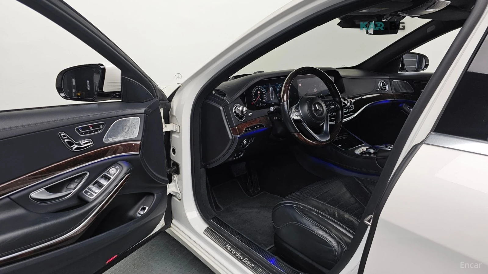Mercedes-Benz S 560 L / 4MATIC / DISTRONIC / TV / FULL!, снимка 9 - Автомобили и джипове - 54989833