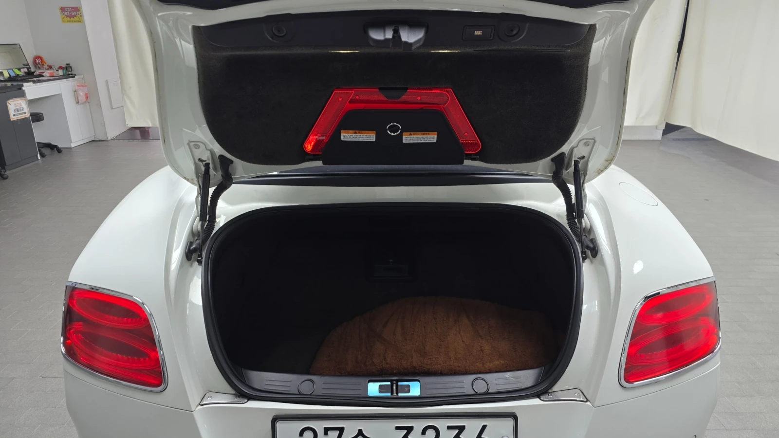 Bentley Continental gt 6.0 W12 Gt , снимка 17 - Автомобили и джипове - 55221410