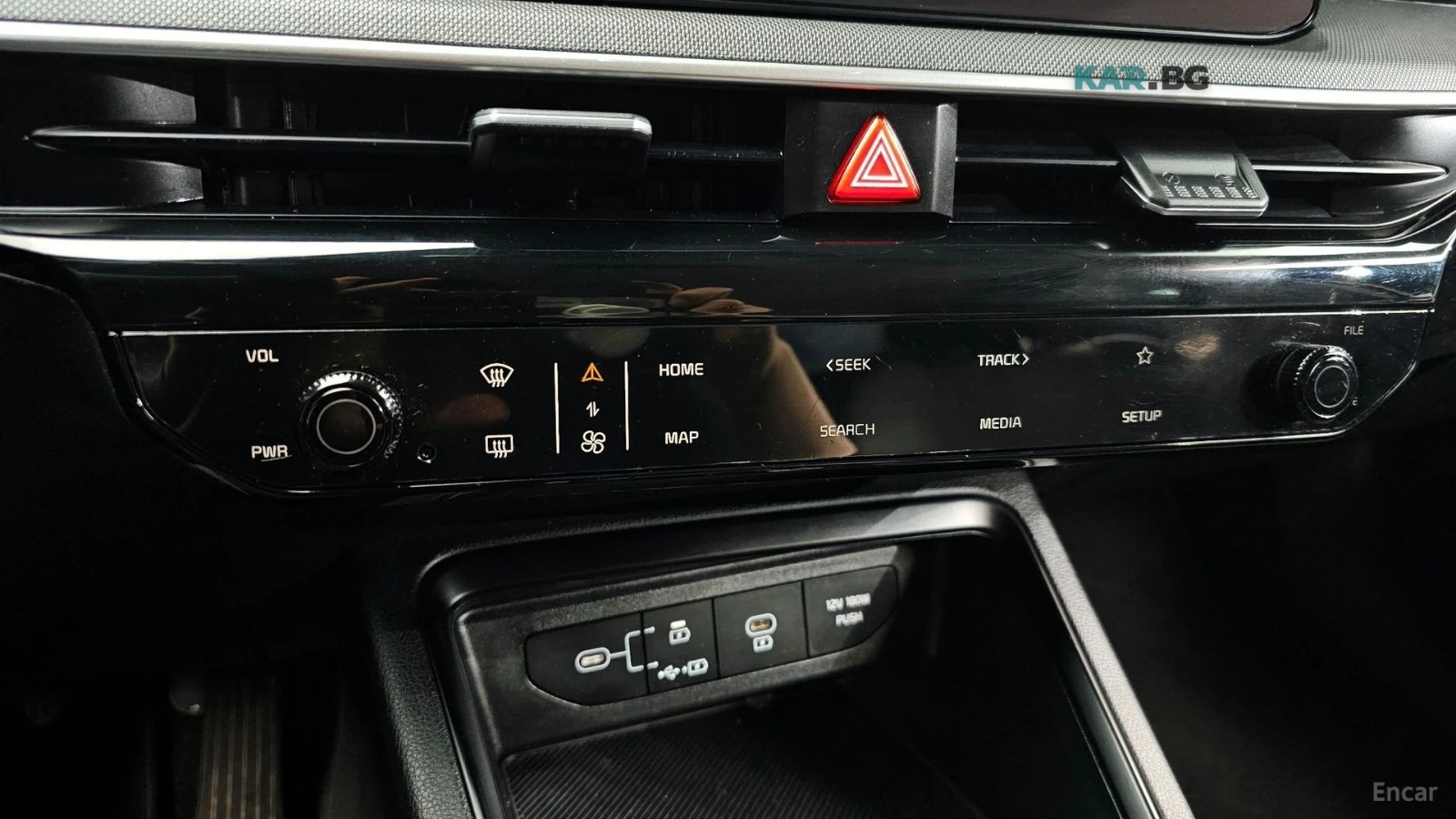 Kia K5 2.0 LPi* TRENDY* КОЖА* ПОДГРЕВ* НАВИ* , снимка 13 - Автомобили и джипове - 55361694