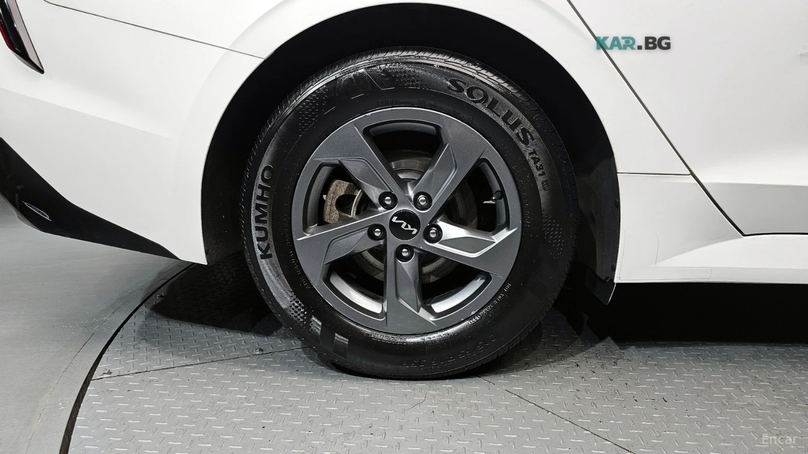 Kia K5 2.0 LPi* TRENDY* КОЖА* ПОДГРЕВ* НАВИ* , снимка 4 - Автомобили и джипове - 55361694