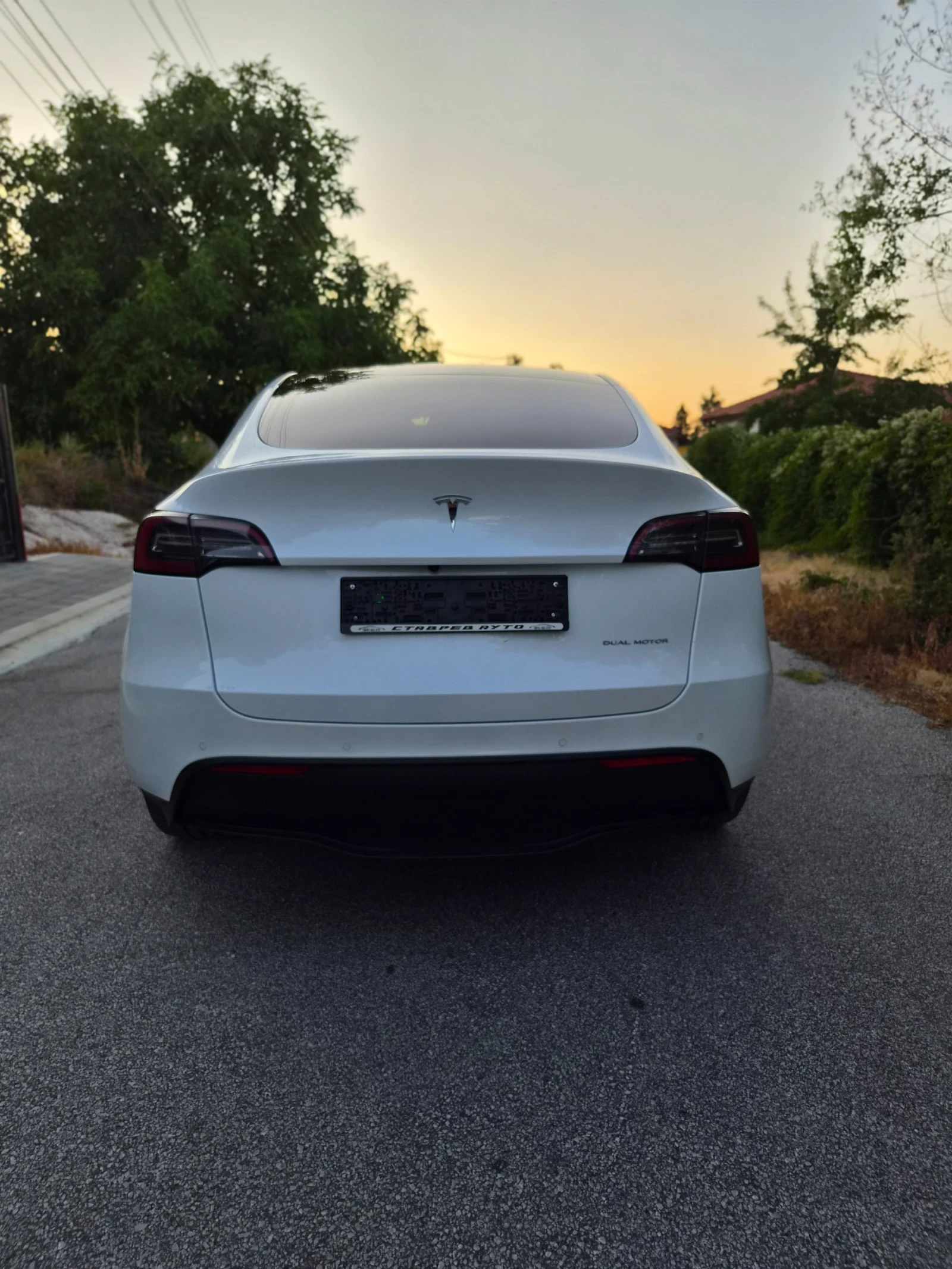 Tesla Model Y Long Range/Dual Motor/9.22г, снимка 6 - Автомобили и джипове - 55513769