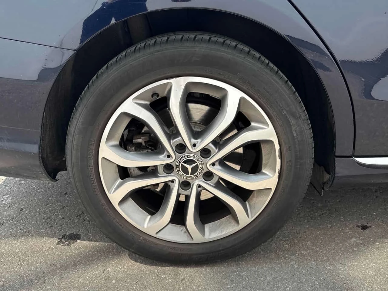 Mercedes-Benz C 300 * ЛИЦЕНЗИРАН ДИЛЪР * CARFAX, снимка 7 - Автомобили и джипове - 55648277