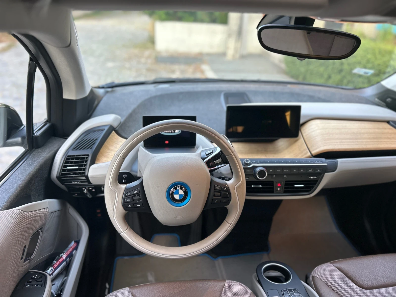 BMW i3 120Ah 170 hp. , снимка 3 - Автомобили и джипове - 55711536