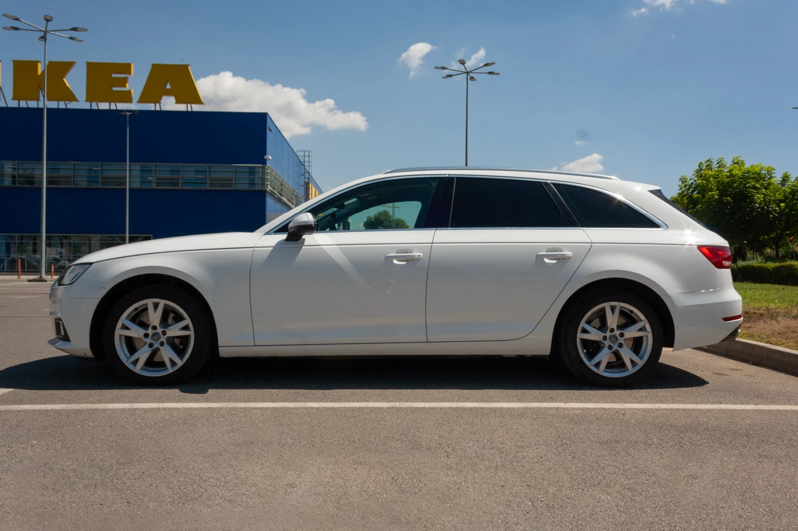 Audi A4 Ниво на оборудване - Sport , 20 TFSI, снимка 7 - Автомобили и джипове - 56154596