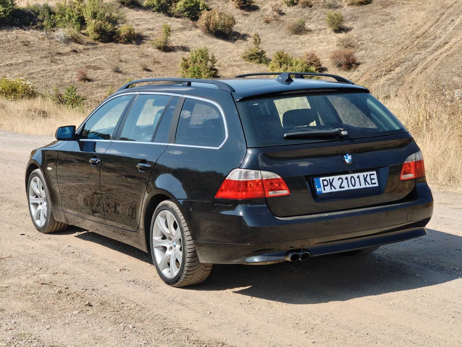 BMW 525 i-АВТОМАТИК-НА ЗАДНО, снимка 6 - Автомобили и джипове - 56160137