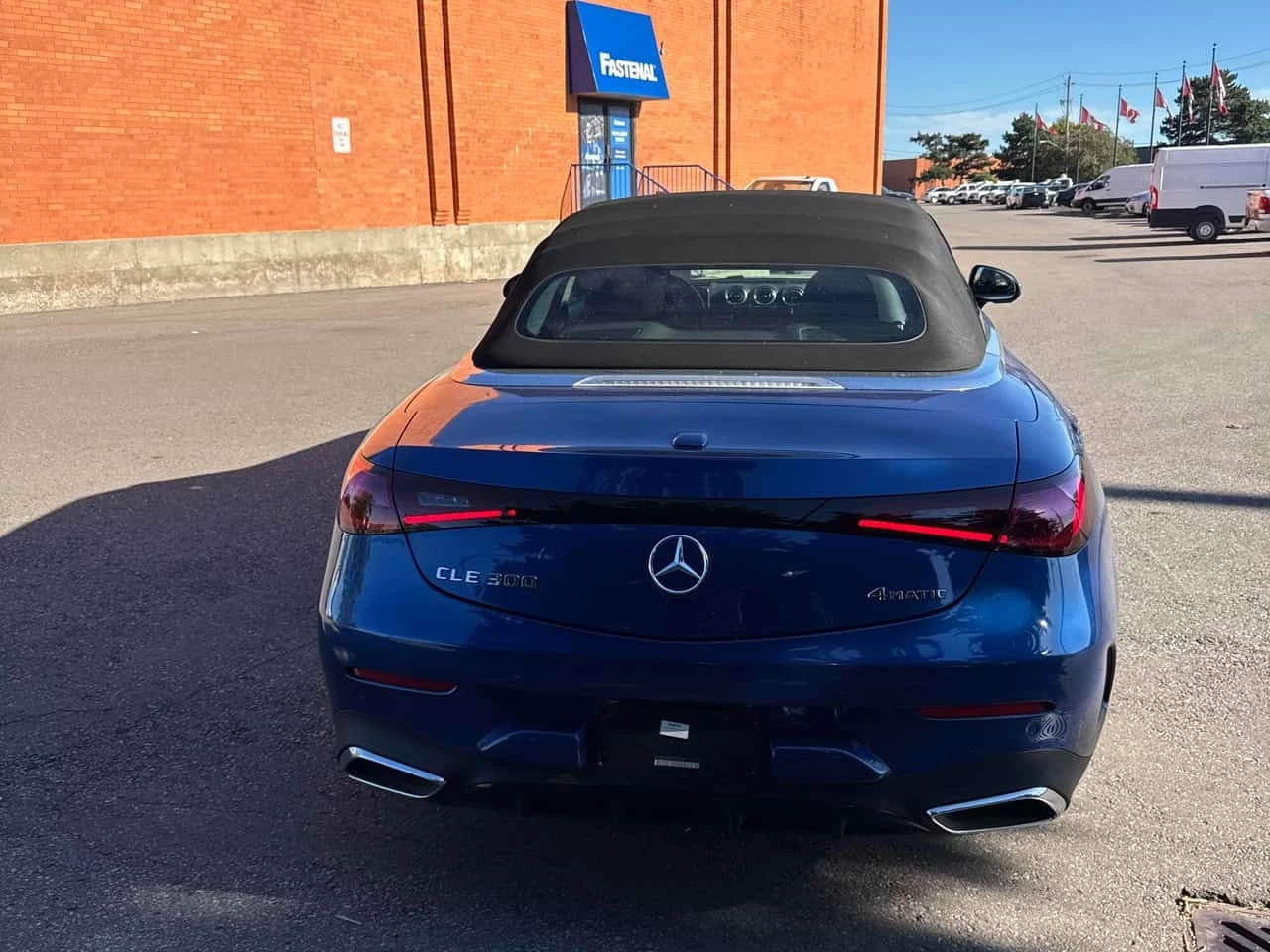 Mercedes-Benz CLE 300 * 4MATIC Cabriolet * CARFAX * ОПЦИЯ ЗА ФИНАНСИ, снимка 15 - Автомобили и джипове - 56223646