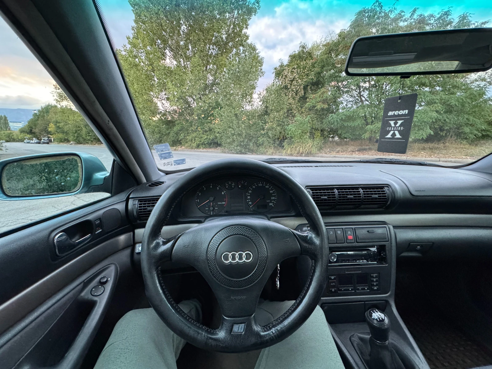 Audi A4 B5 1.8 ADR ГАЗ КЛИМАТРОНИК , снимка 10 - Автомобили и джипове - 56434726
