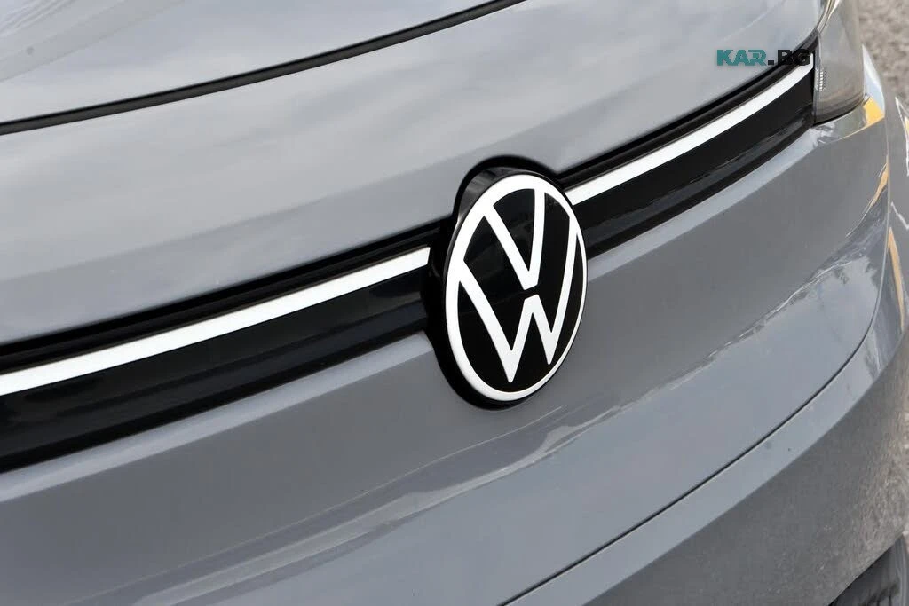 VW ID.4 PRO* 4X4* ДИСТРОНИК* ПОДГРЕВ* КАМЕРА, снимка 4 - Автомобили и джипове - 56564072