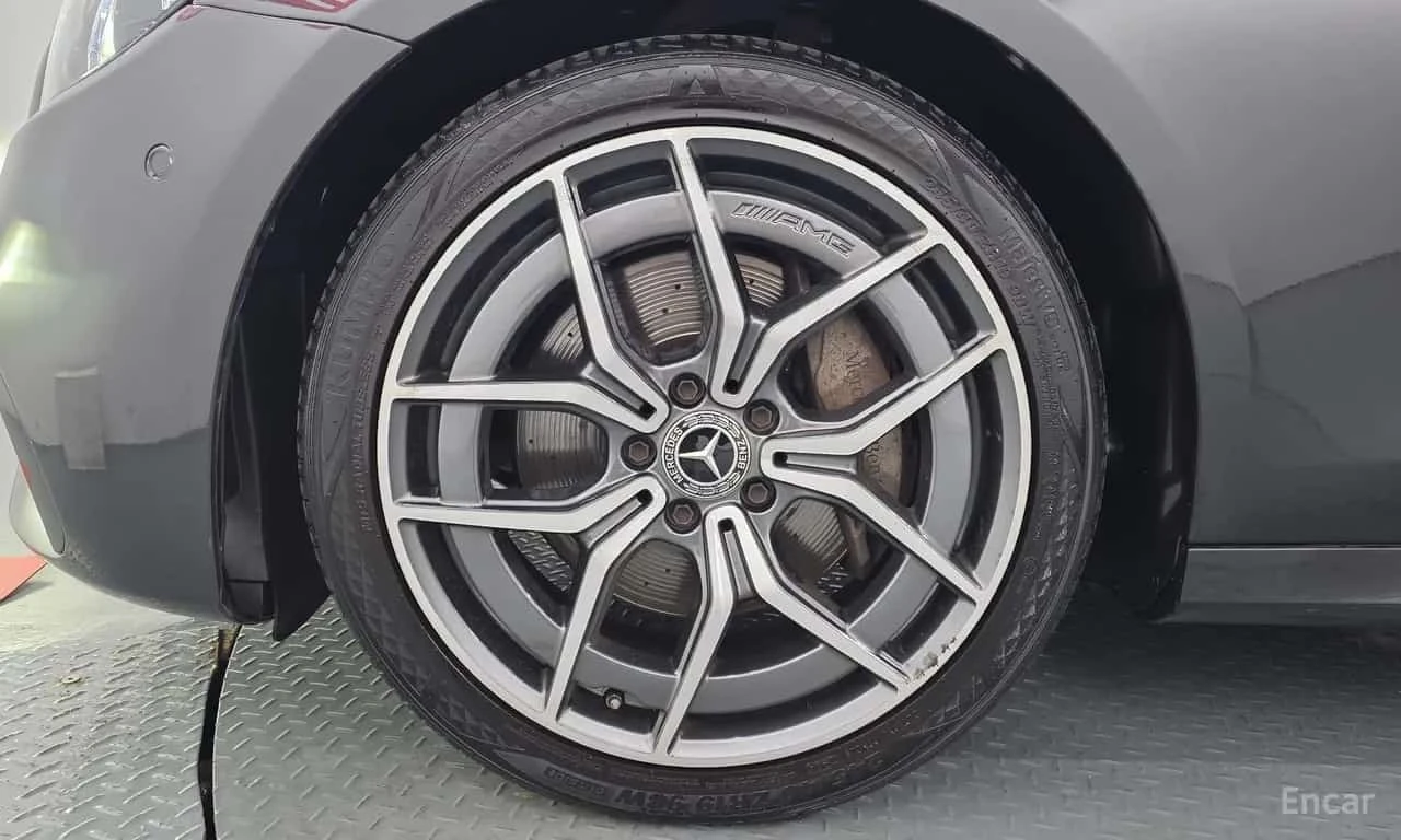Mercedes-Benz E 220 * E220d 4MATIC AMG Line * , снимка 5 - Автомобили и джипове - 56633450