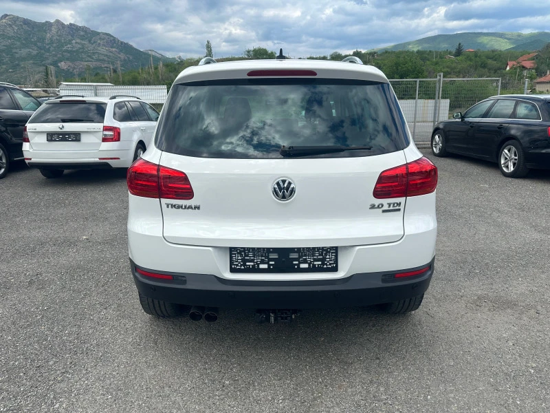 VW Tiguan 2.0TDI* DSG* 4MOTION* FACE* LED* NAVI* ПАНОРАМА, снимка 6 - Автомобили и джипове - 47534364