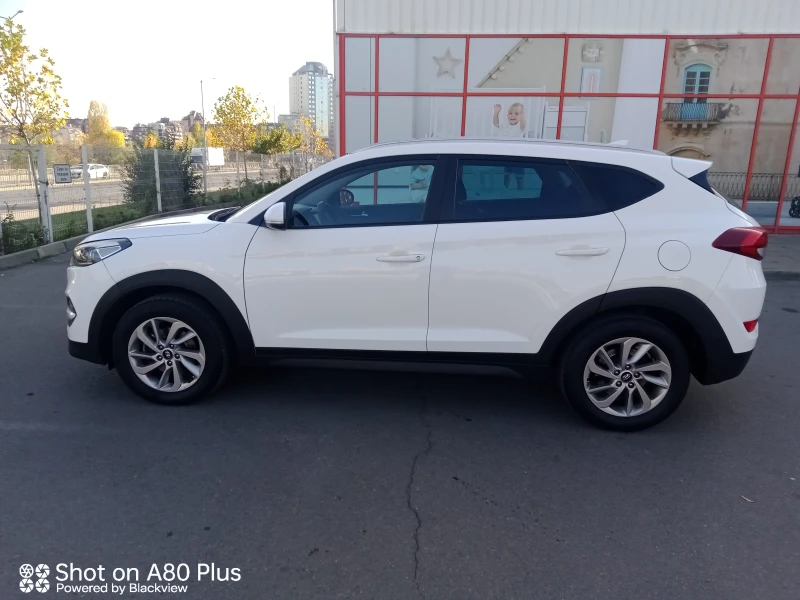 Hyundai Tucson 1, 7 , снимка 8 - Автомобили и джипове - 47764970