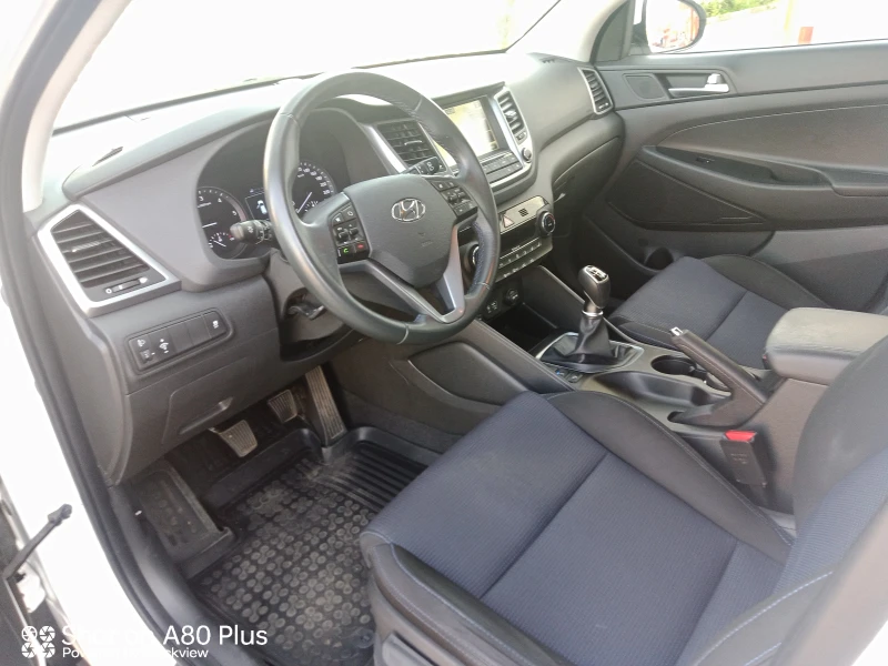 Hyundai Tucson 1, 7 , снимка 10 - Автомобили и джипове - 47764970