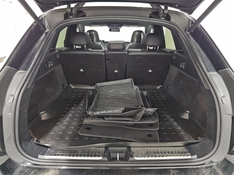Mercedes-Benz EQE 350 SUV, снимка 15 - Автомобили и джипове - 53165472