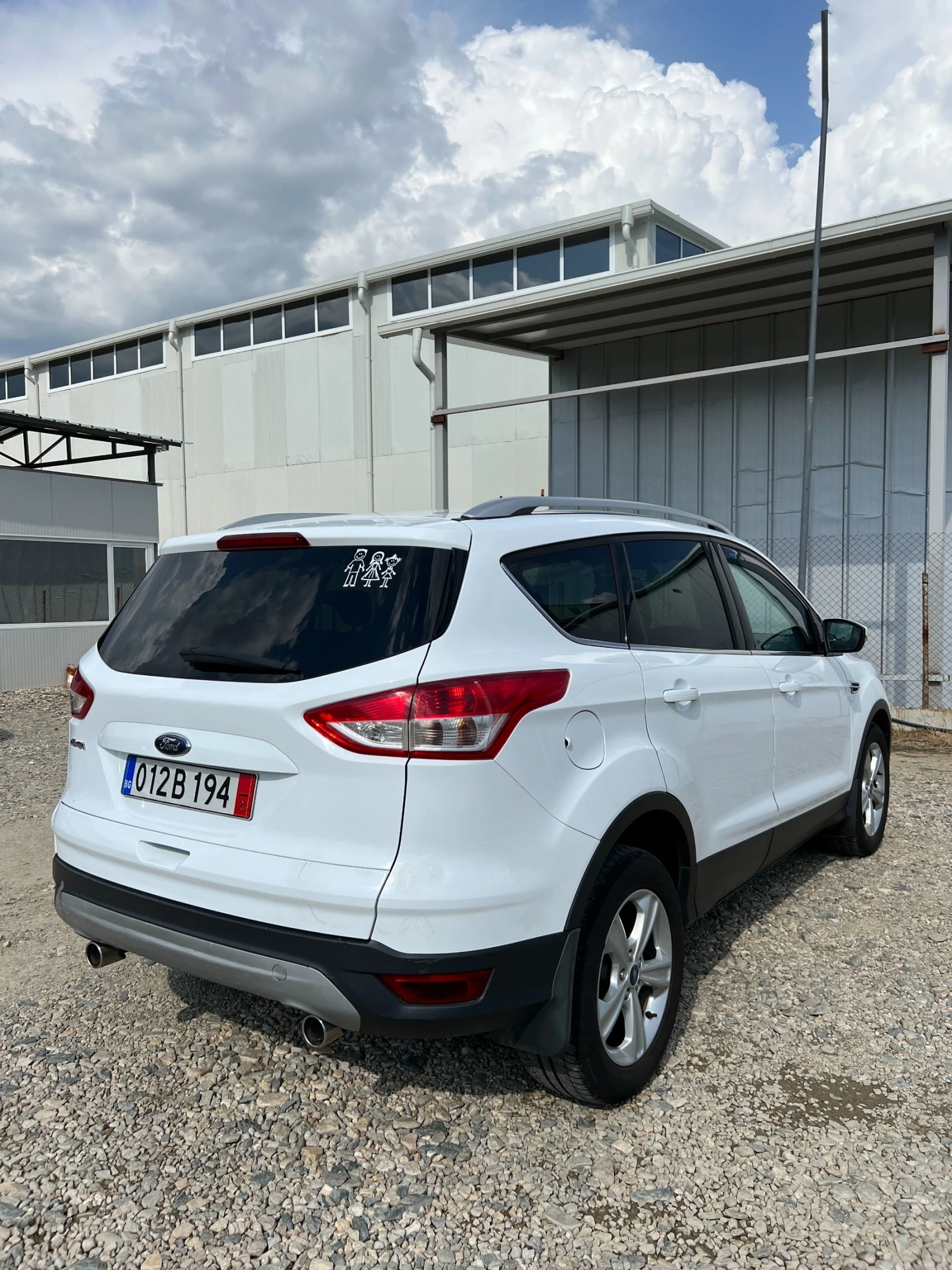 Ford Kuga 2.0TDCi - изображение 5