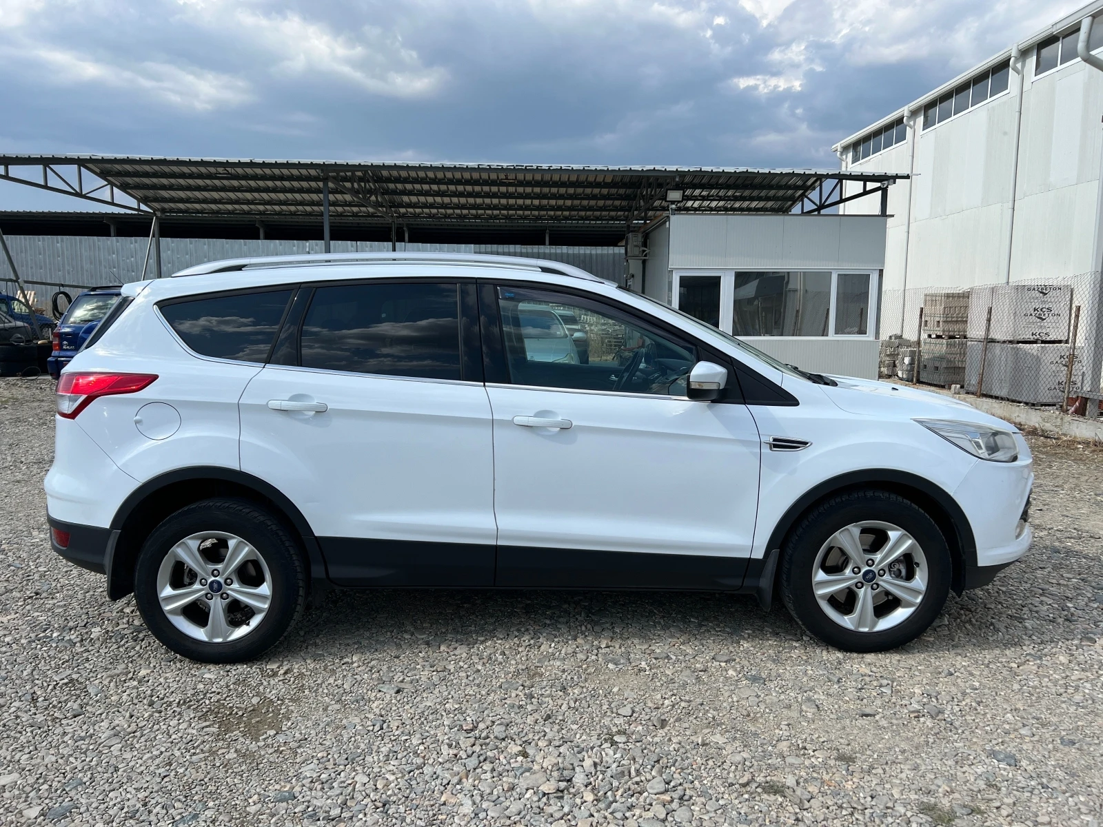 Ford Kuga 2.0TDCi - изображение 4