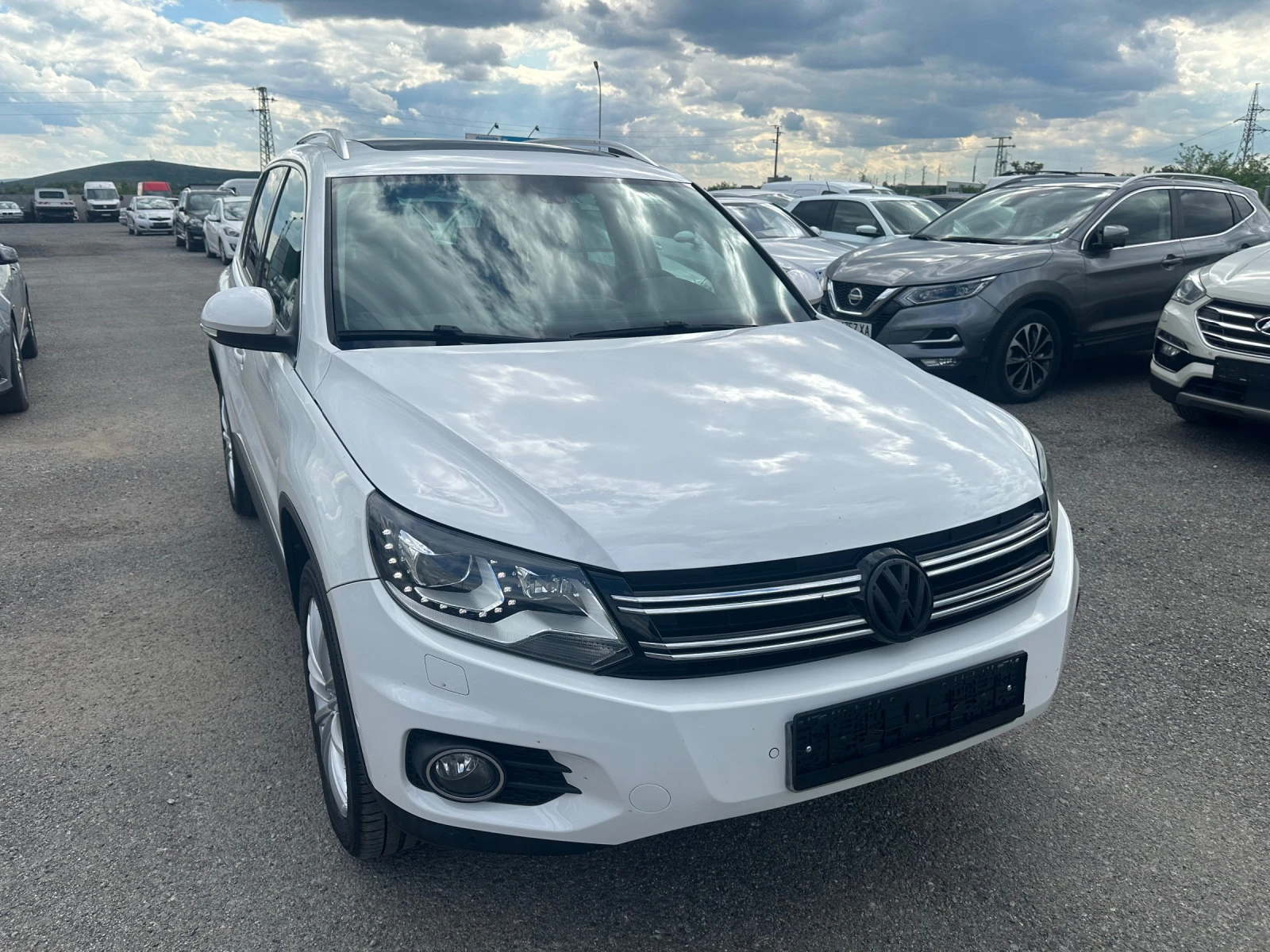 VW Tiguan 2.0TDI* DSG* 4MOTION* FACE* LED* NAVI* ПАНОРАМА - изображение 2