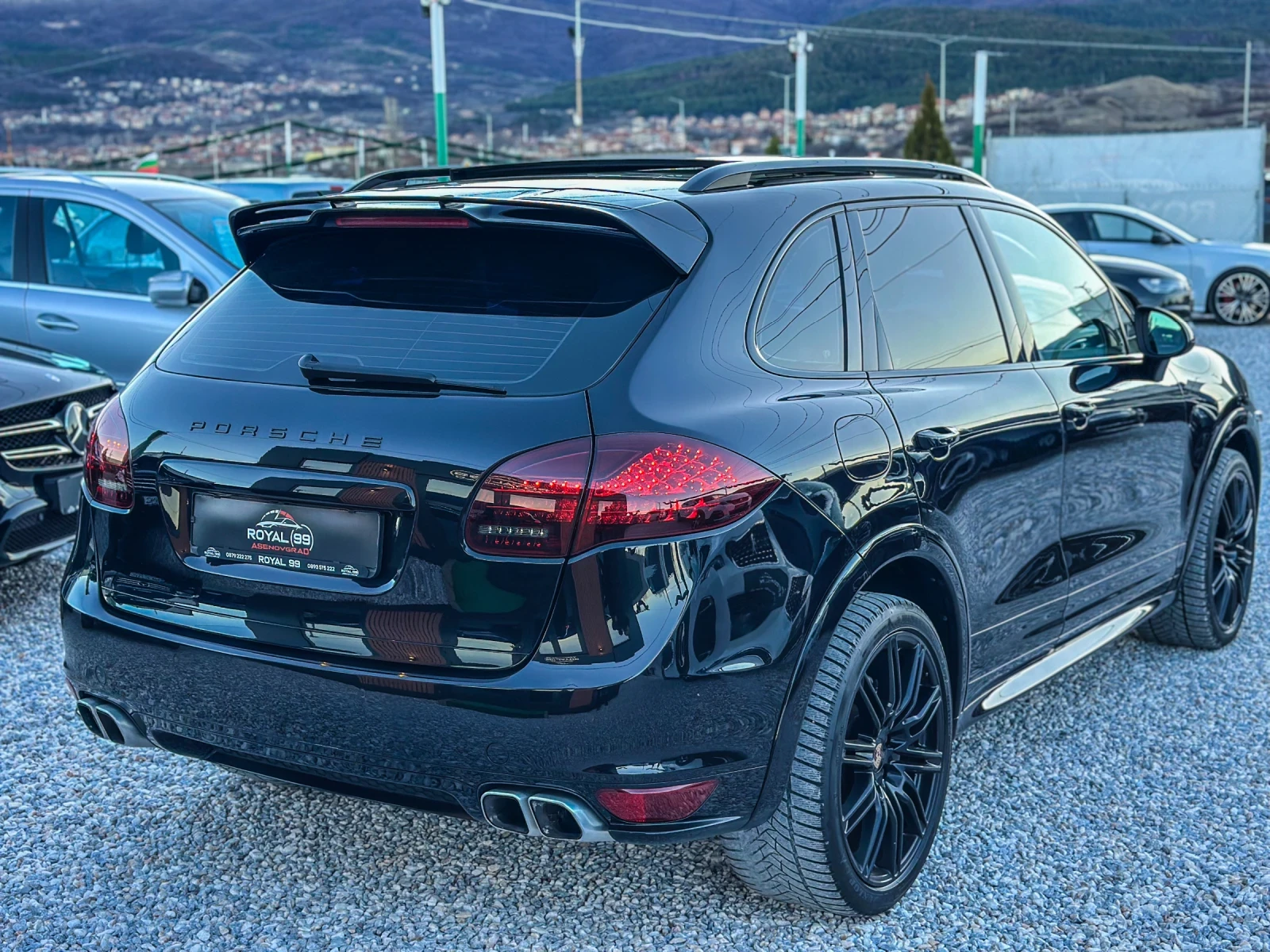 Porsche Cayenne 4.2 GTS ПАКЕТ::385КС::ПАНОРАМА::BLACK OPTIK - изображение 5