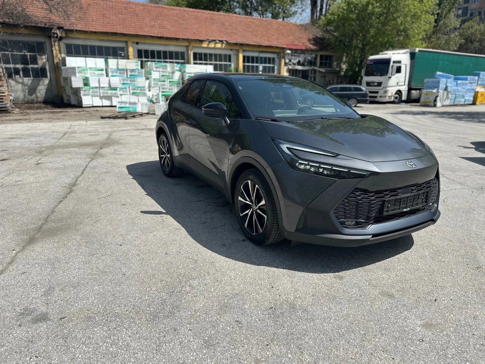 Toyota C-HR 2.0 Hybrid налична 2 броя  Team Deutschland - изображение 7