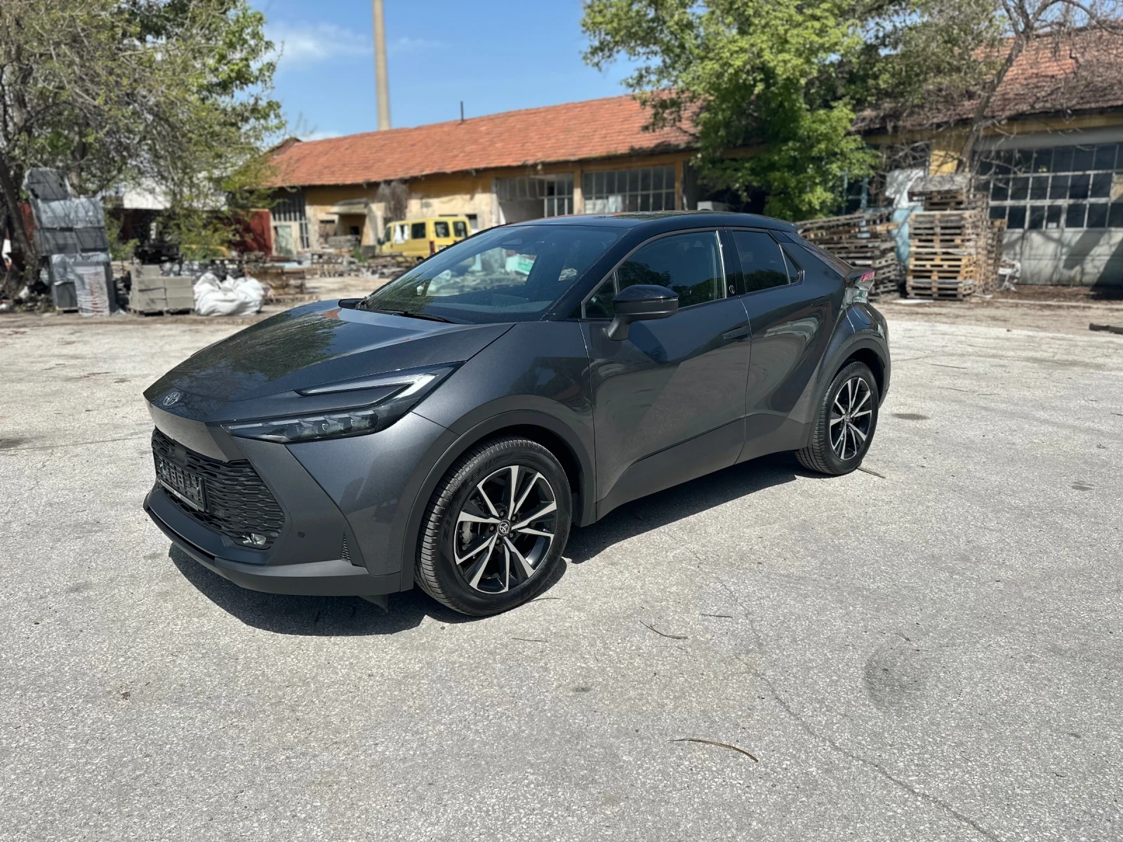 Toyota C-HR 2.0 Hybrid налична 2 броя  Team Deutschland - изображение 3