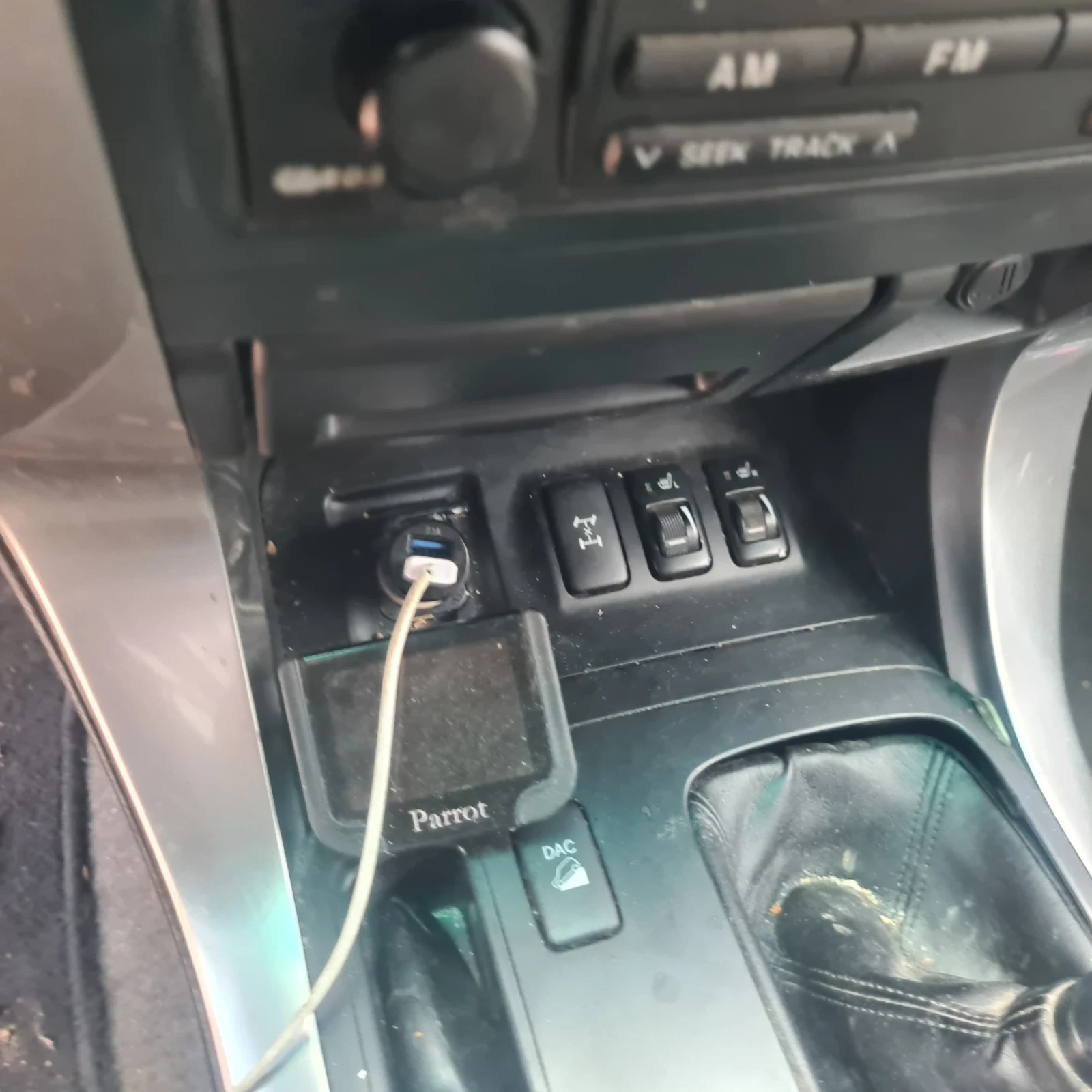 Toyota Land cruiser  - изображение 10