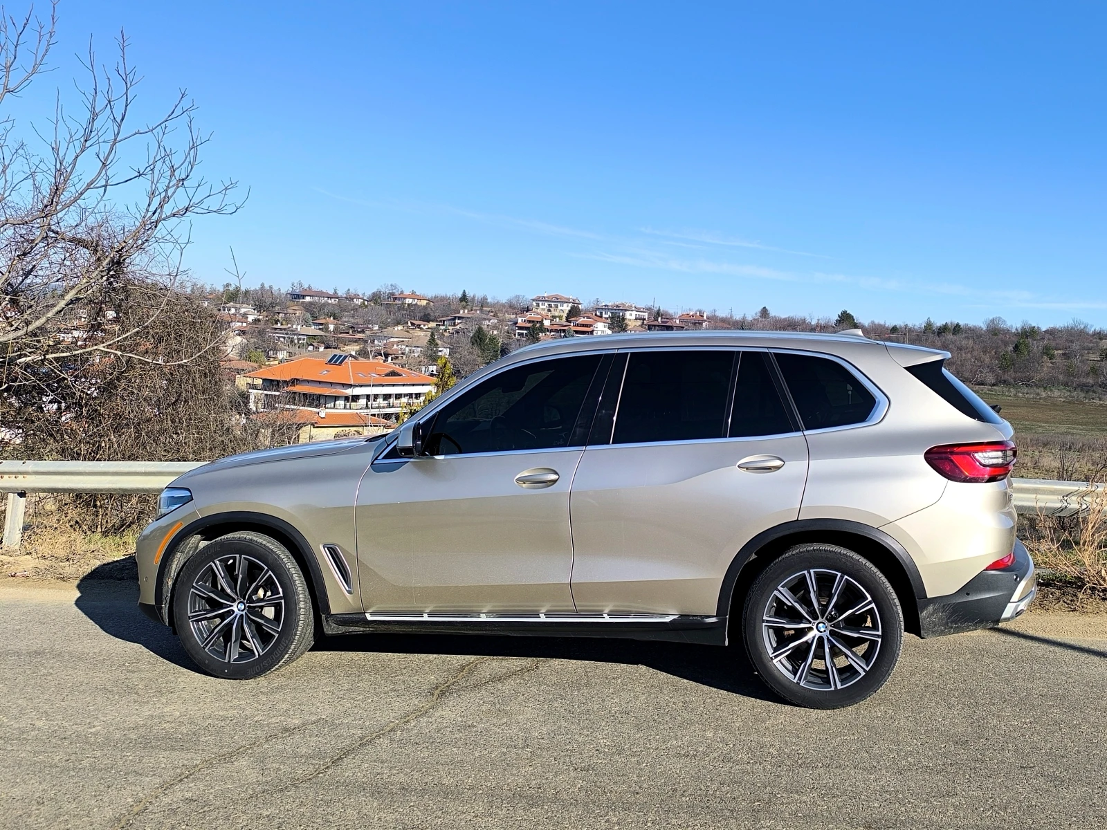 BMW X5 xDrive40i Individual - изображение 4